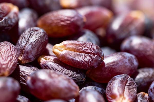 Natural anti-itch and soothing essence